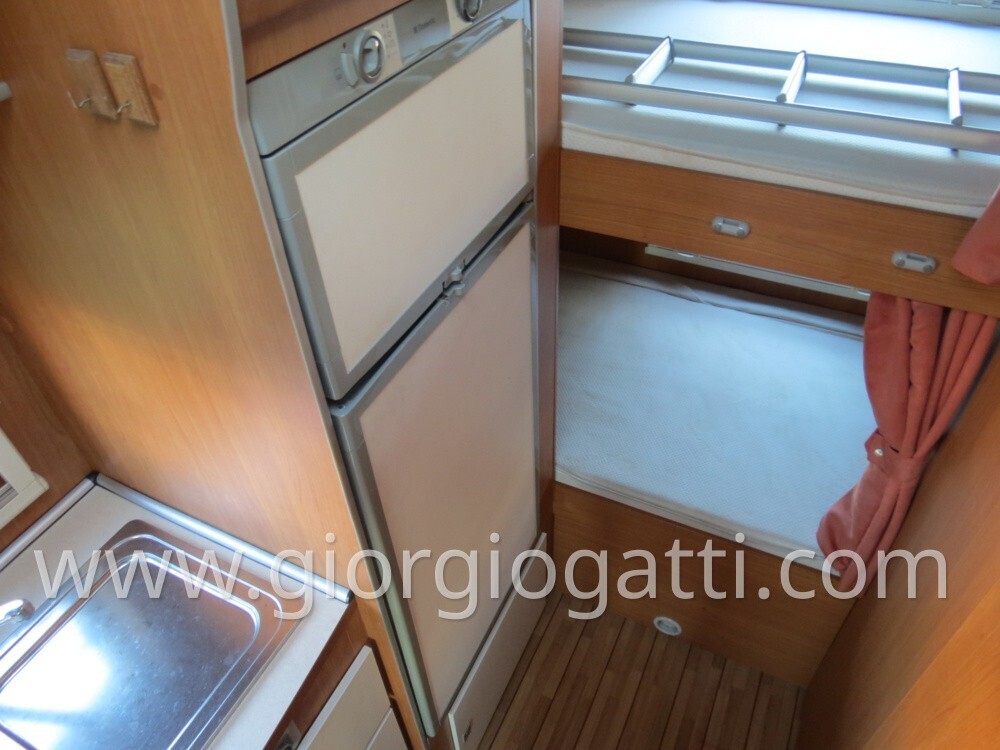 CAMPER MANSARDATO GIOTTILINE ILLUSION 630 CON CLIM