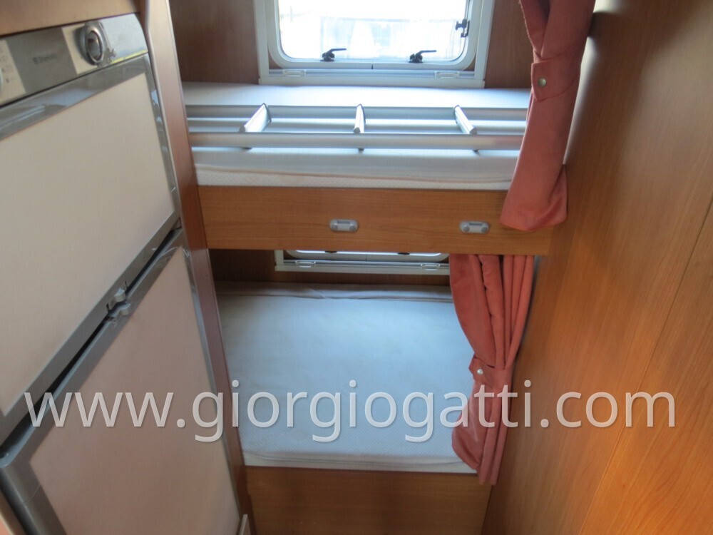 CAMPER MANSARDATO GIOTTILINE ILLUSION 630 CON CLIM