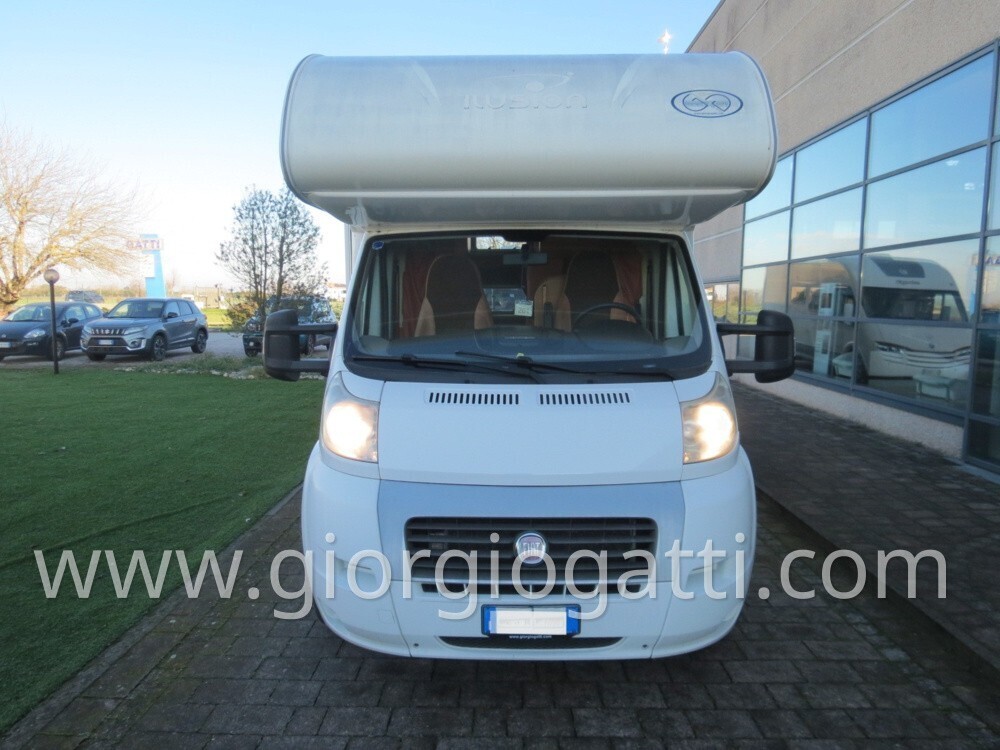 CAMPER MANSARDATO GIOTTILINE ILLUSION 630 CON CLIM