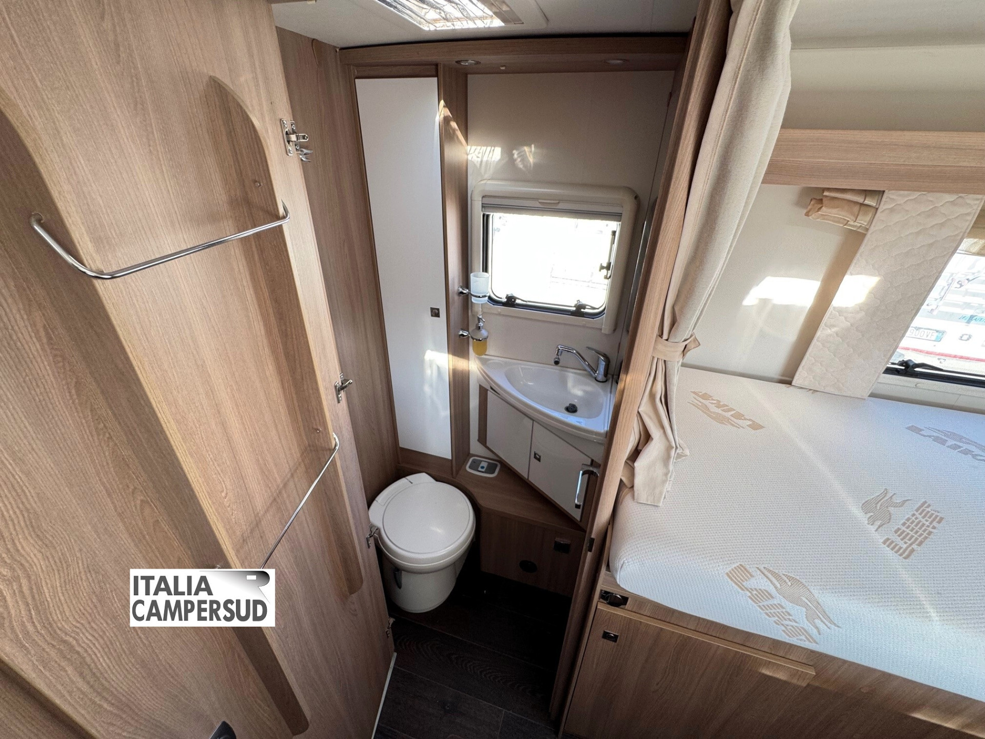 Camper Laika Kosmo 909 Motorhome Fiat Ducato Del 2