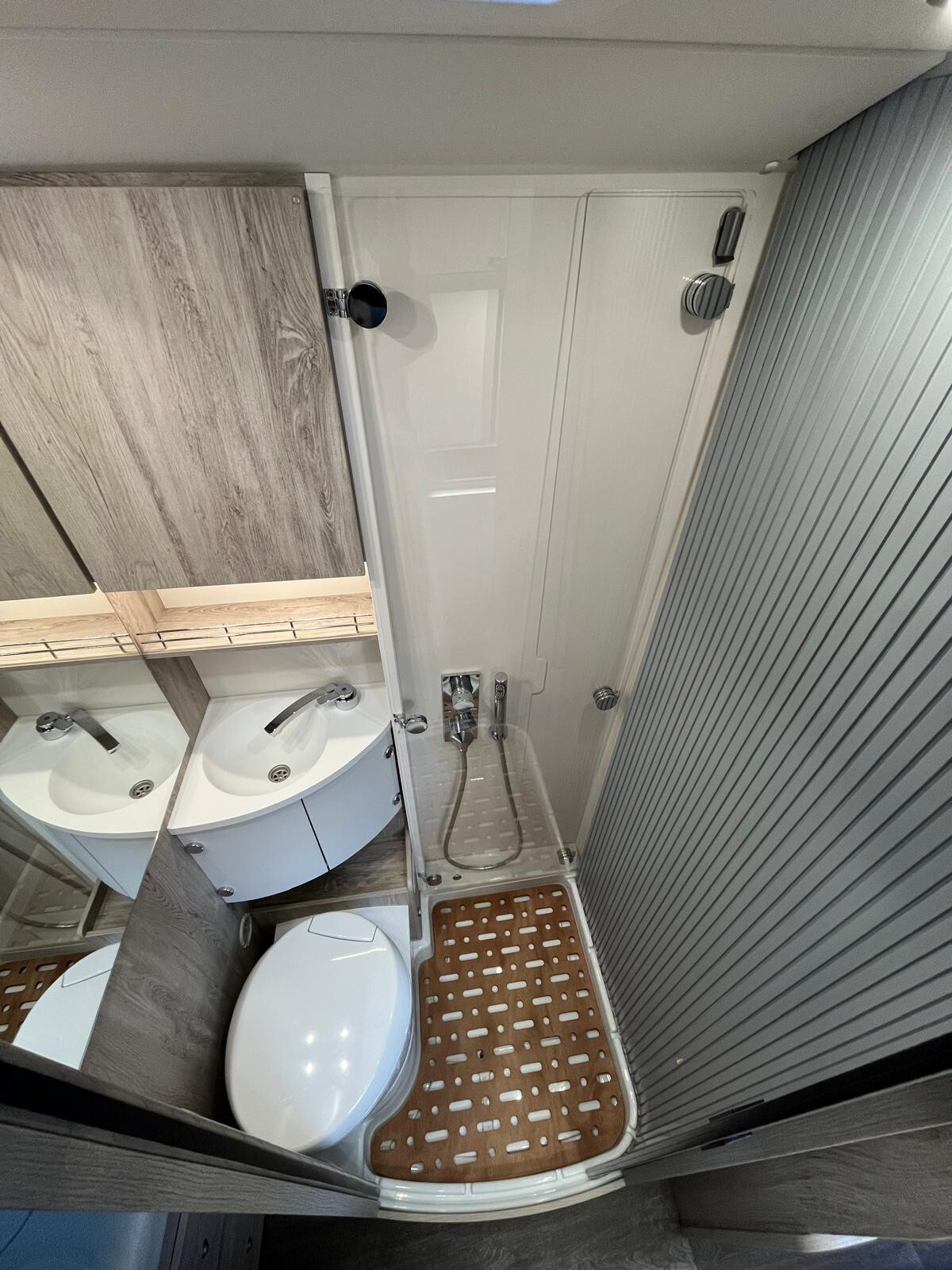 BRAVIA SWAN CAMPER PURO - PREZZO RIBASSATO