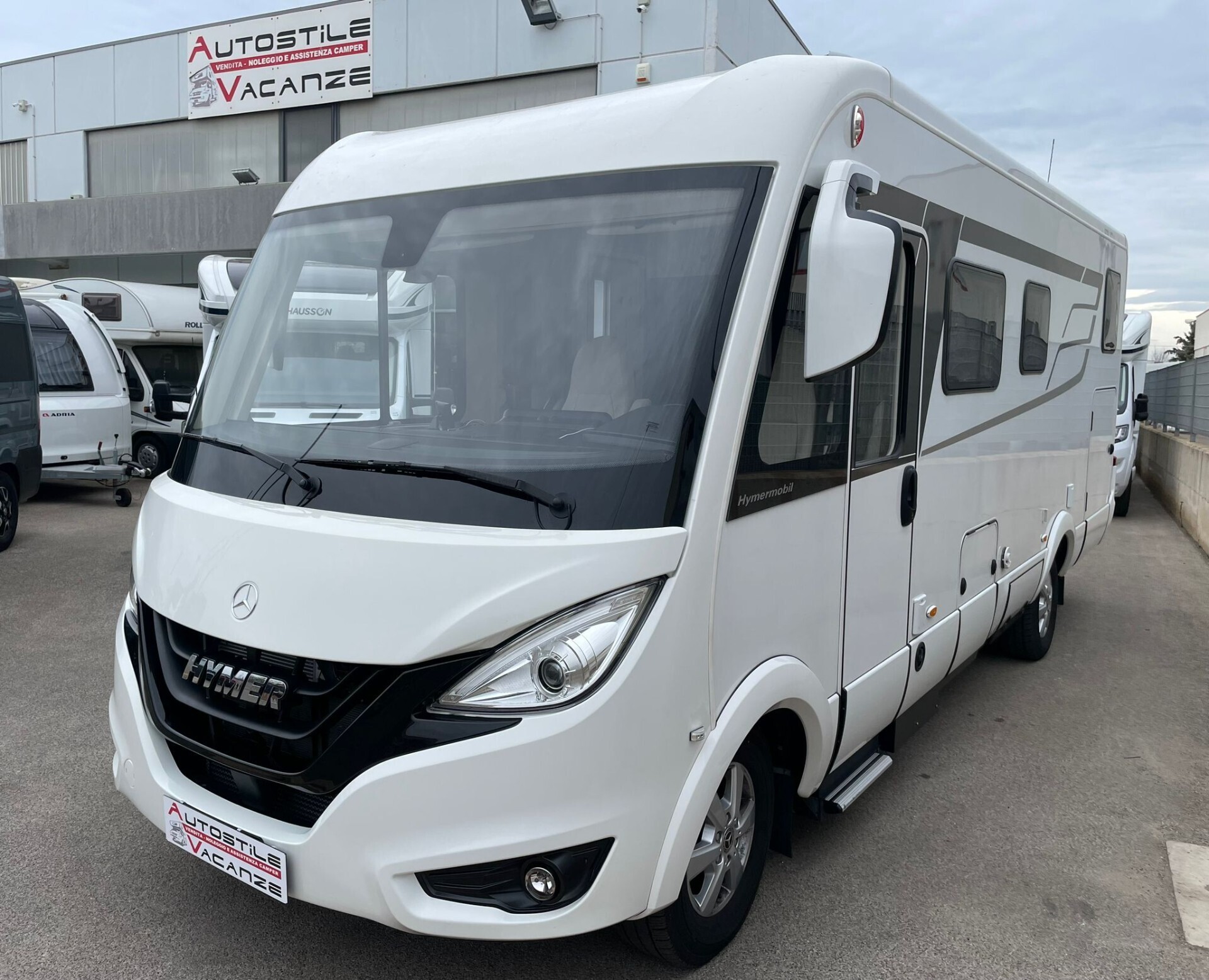 HYMER B-KLASSE COMF 680 LETTI GEMELLI SUPER ACCESS