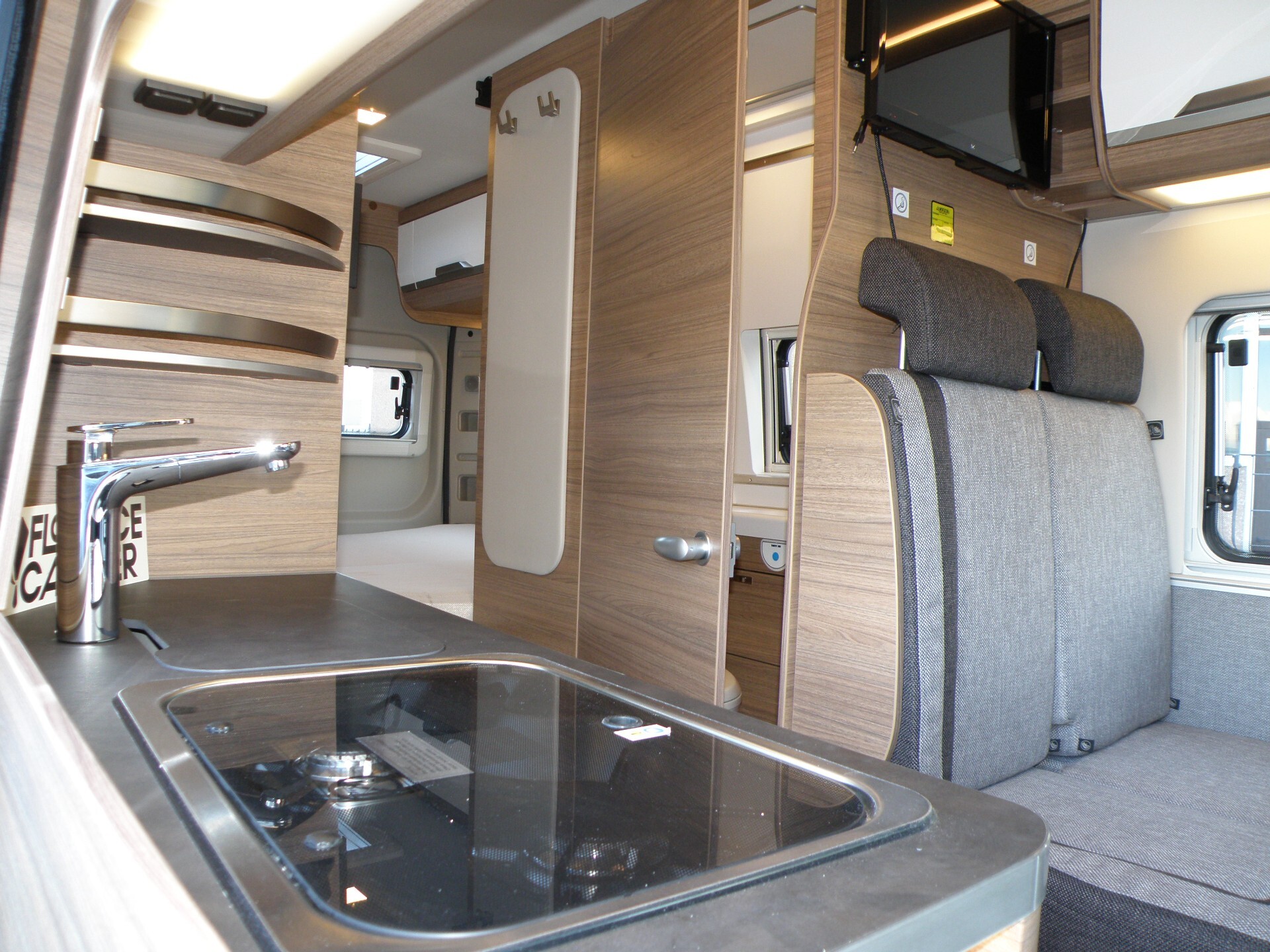 KNAUS BOX LIFE 600 VAN TETTO A SOFFIETTO