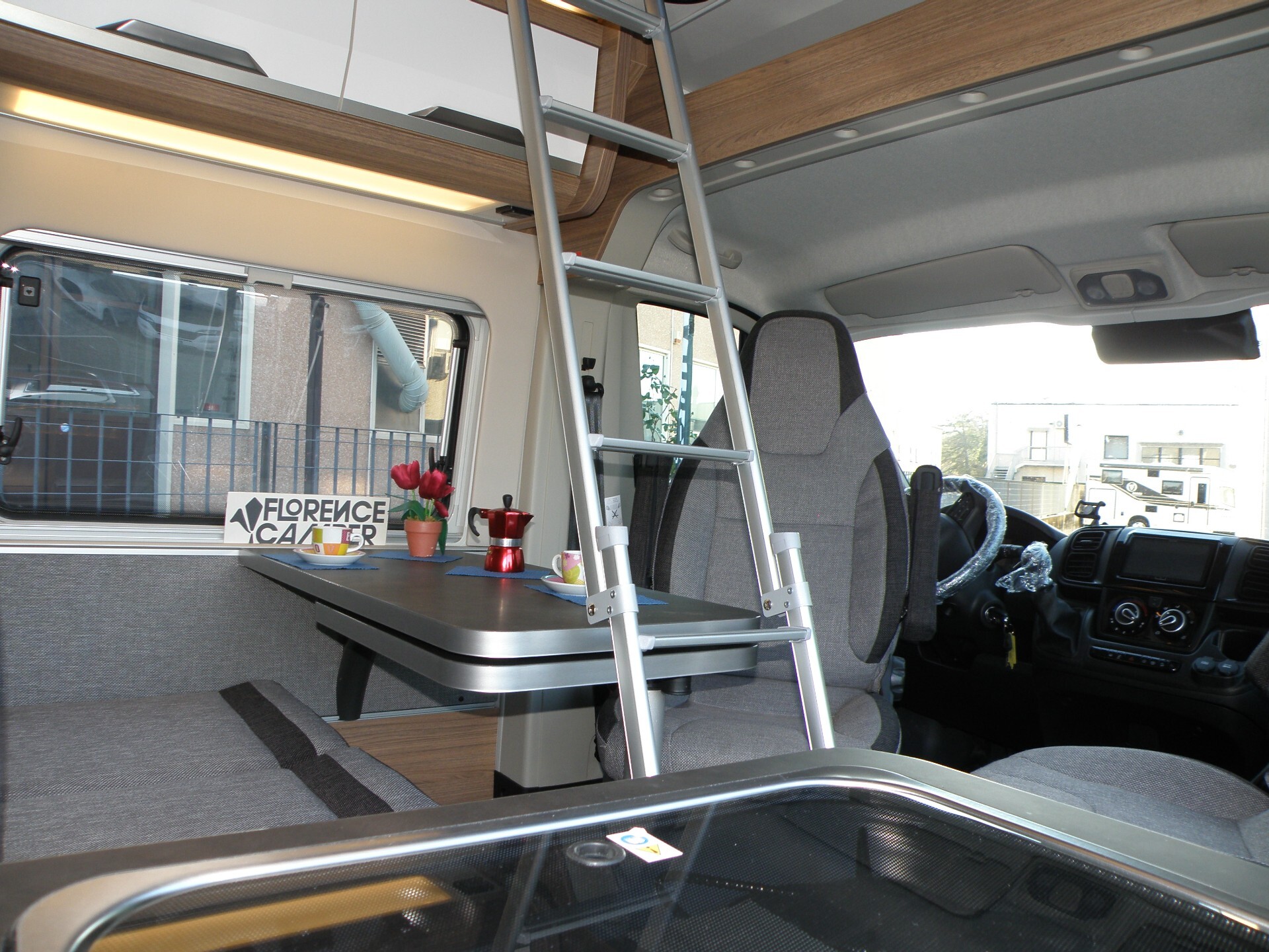 KNAUS BOX LIFE 600 VAN TETTO A SOFFIETTO