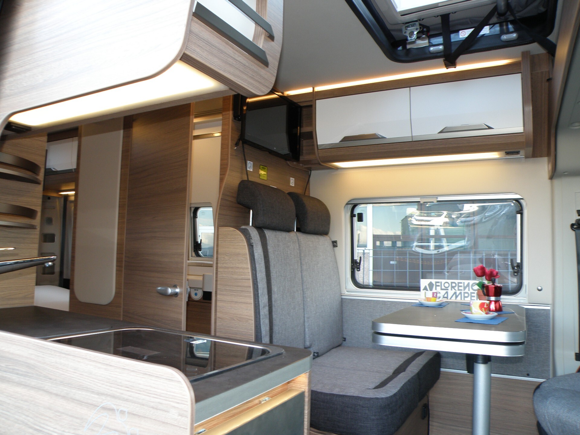 KNAUS BOX LIFE 600 VAN TETTO A SOFFIETTO