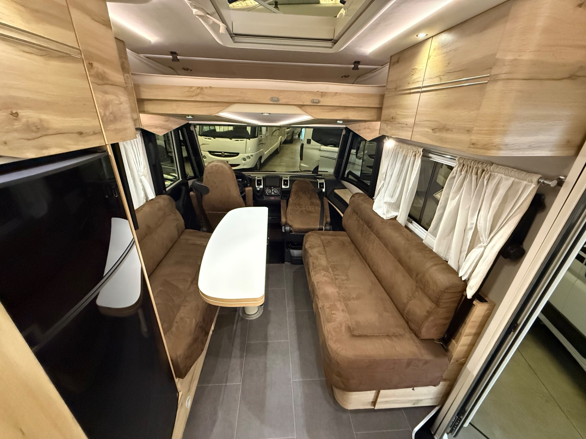 LE VOYAGEUR 6.8 DOPPIO PAVIMENTO