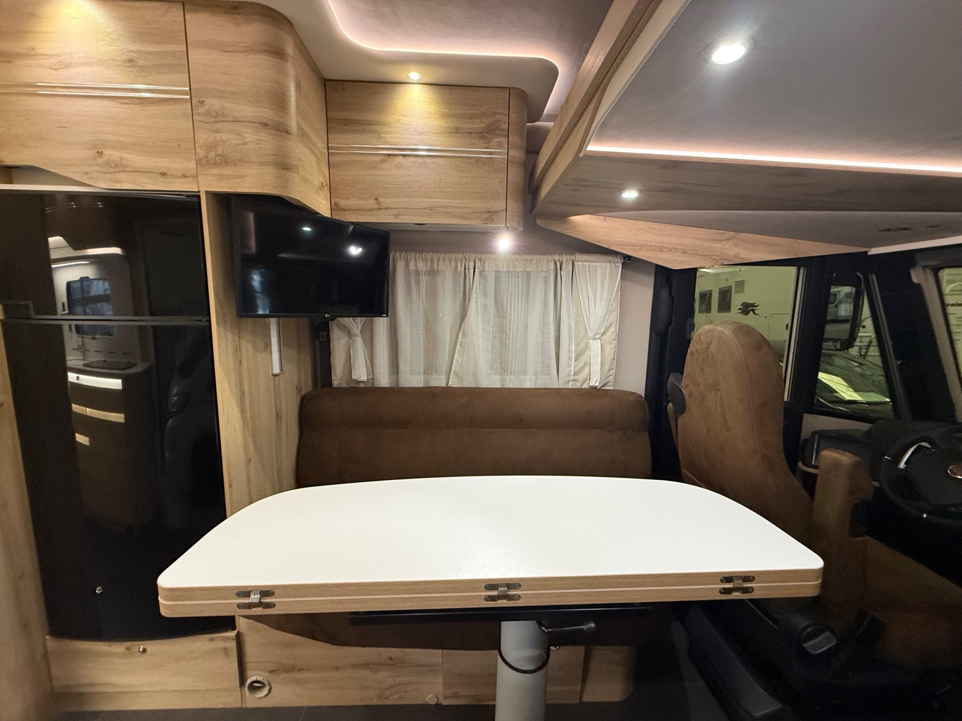 LE VOYAGEUR 6.8 DOPPIO PAVIMENTO