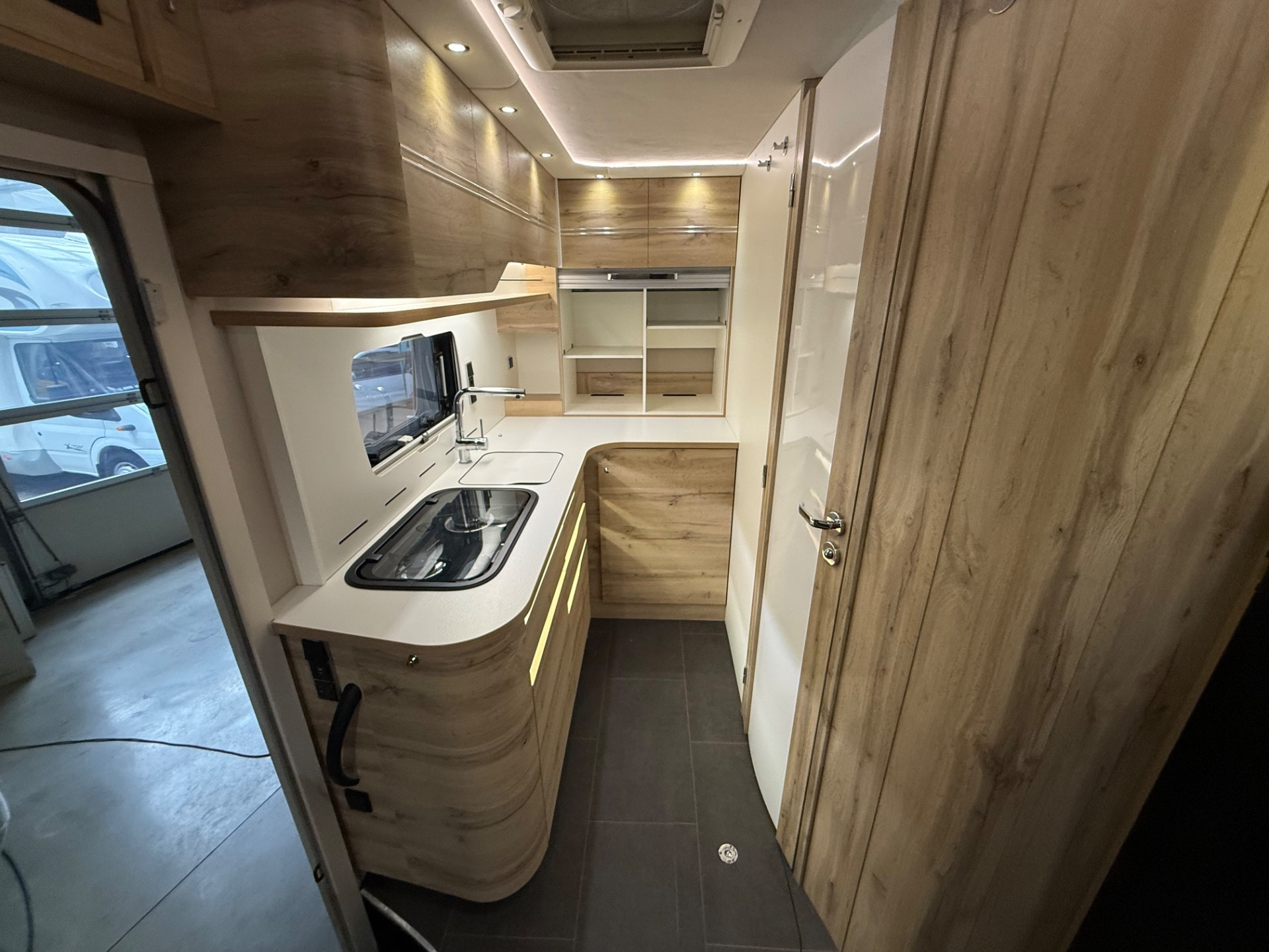 LE VOYAGEUR 6.8 DOPPIO PAVIMENTO