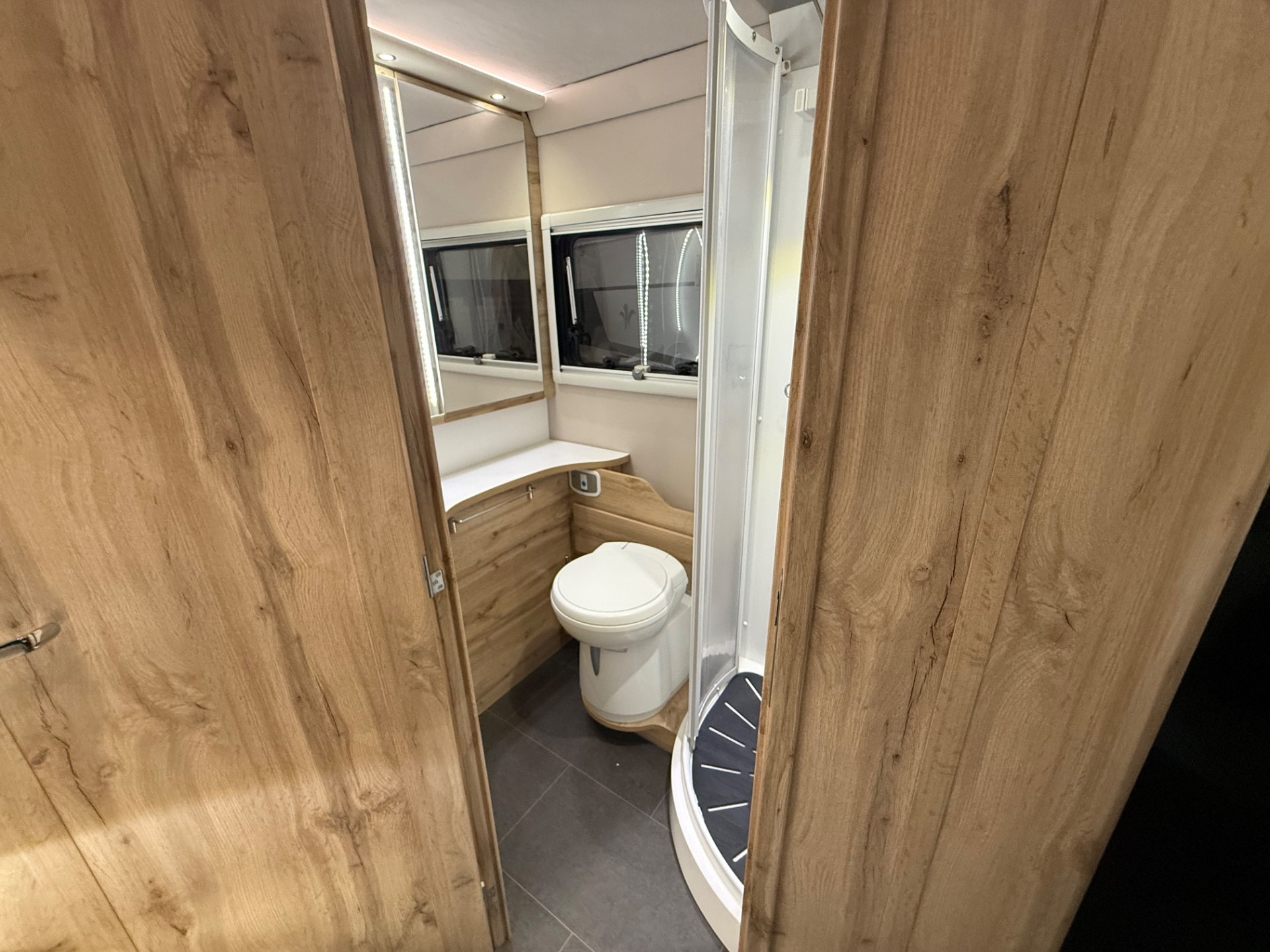 LE VOYAGEUR 6.8 DOPPIO PAVIMENTO