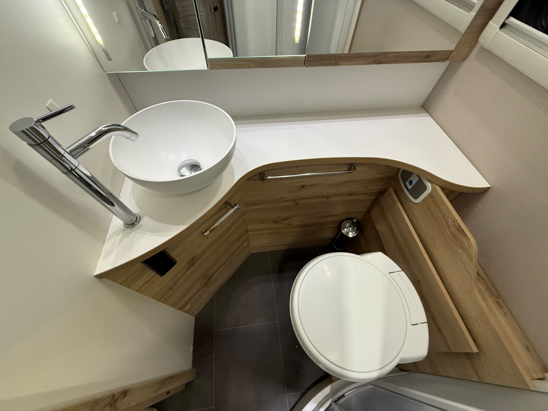 LE VOYAGEUR 6.8 DOPPIO PAVIMENTO