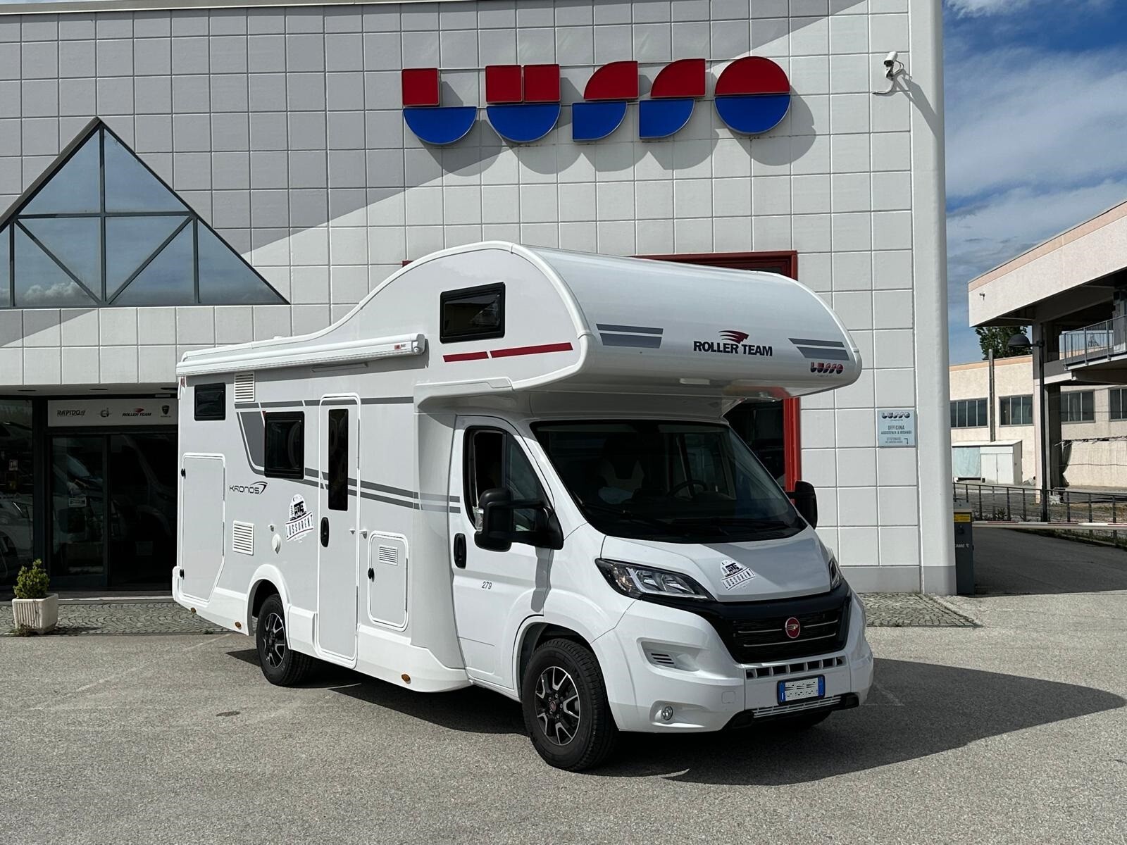 Roller Team Kronos 279 M - 6 posti