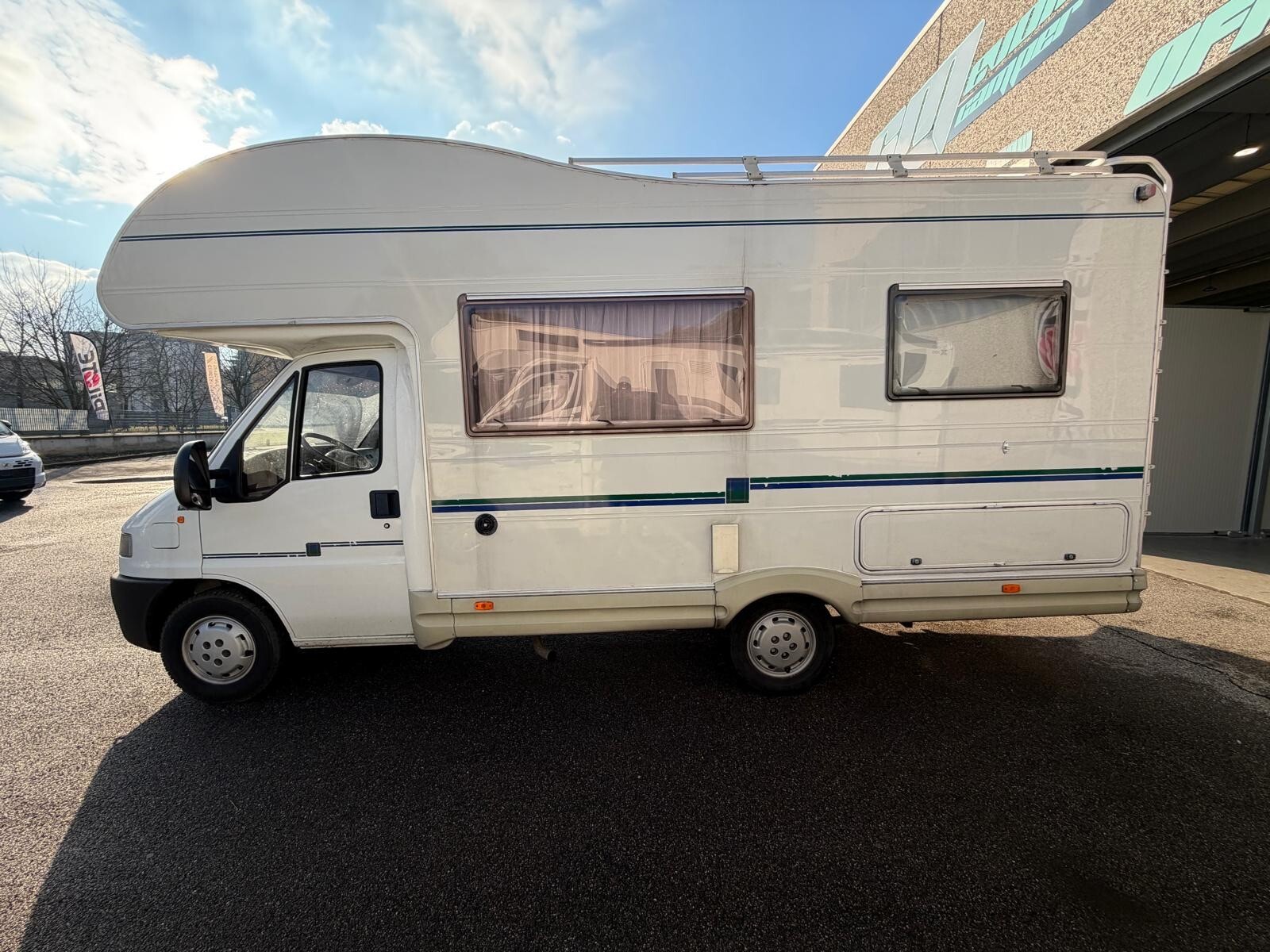 CAMPER MANSARDATO MCLOUIS 431 CON DOPPIA DINETTE