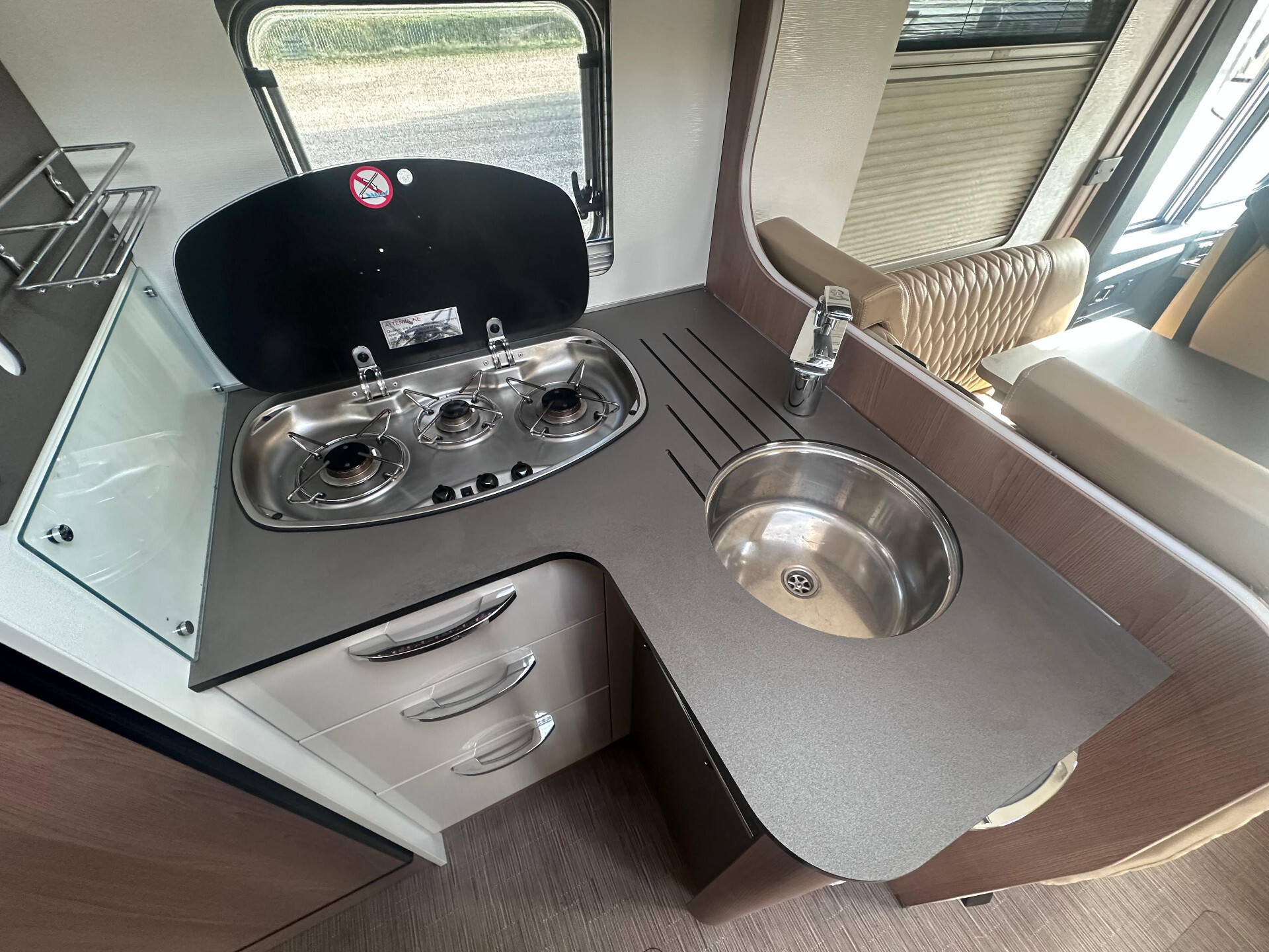 Motorhome Bürstner Ixeo I 690 G Premium- Letti gem