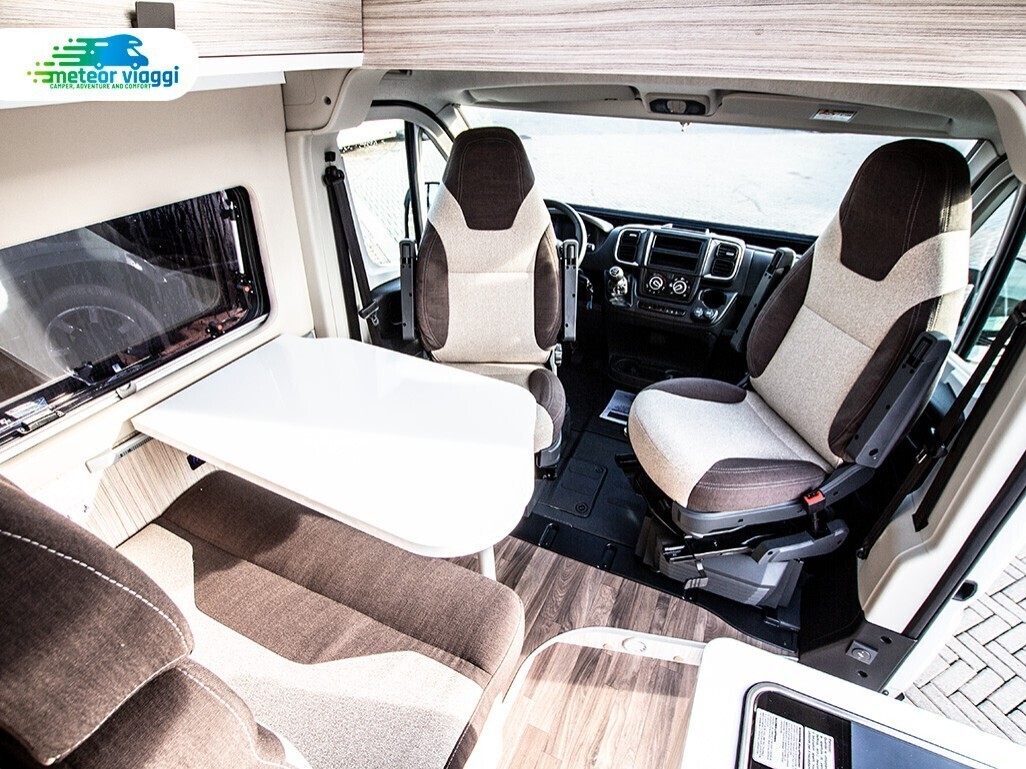 Camper puro van 4 posti Elnagh E-Van 5