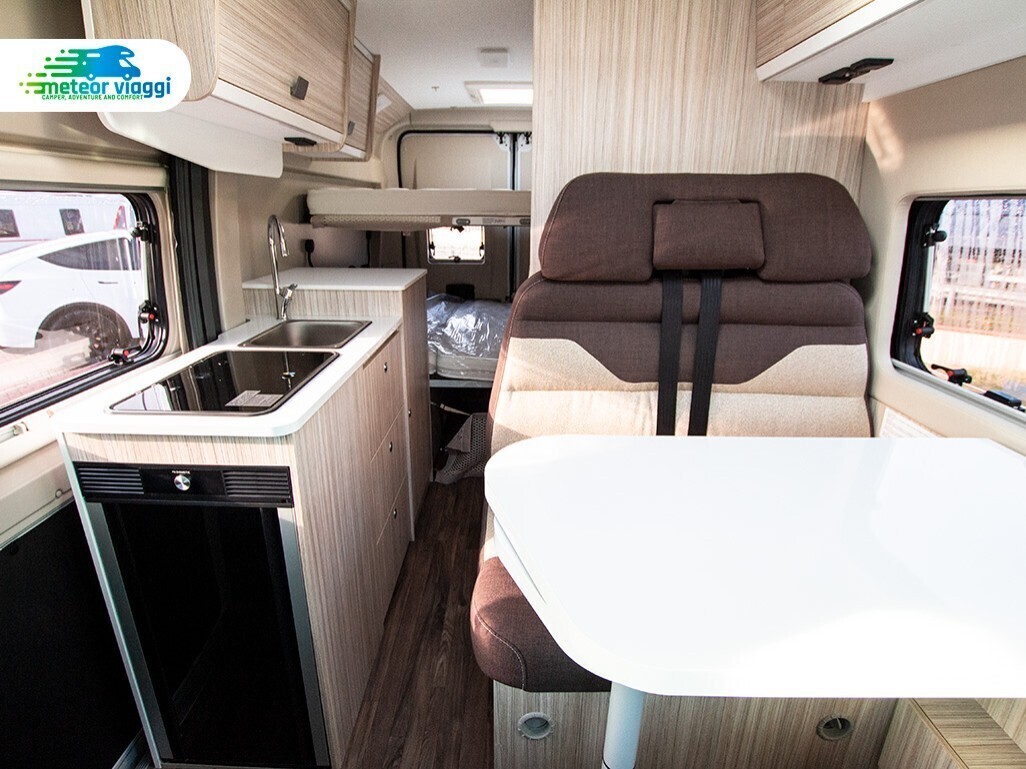 Camper puro van 4 posti Elnagh E-Van 5