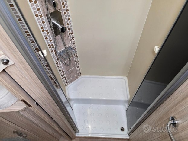 Camper elnagh magnum 530