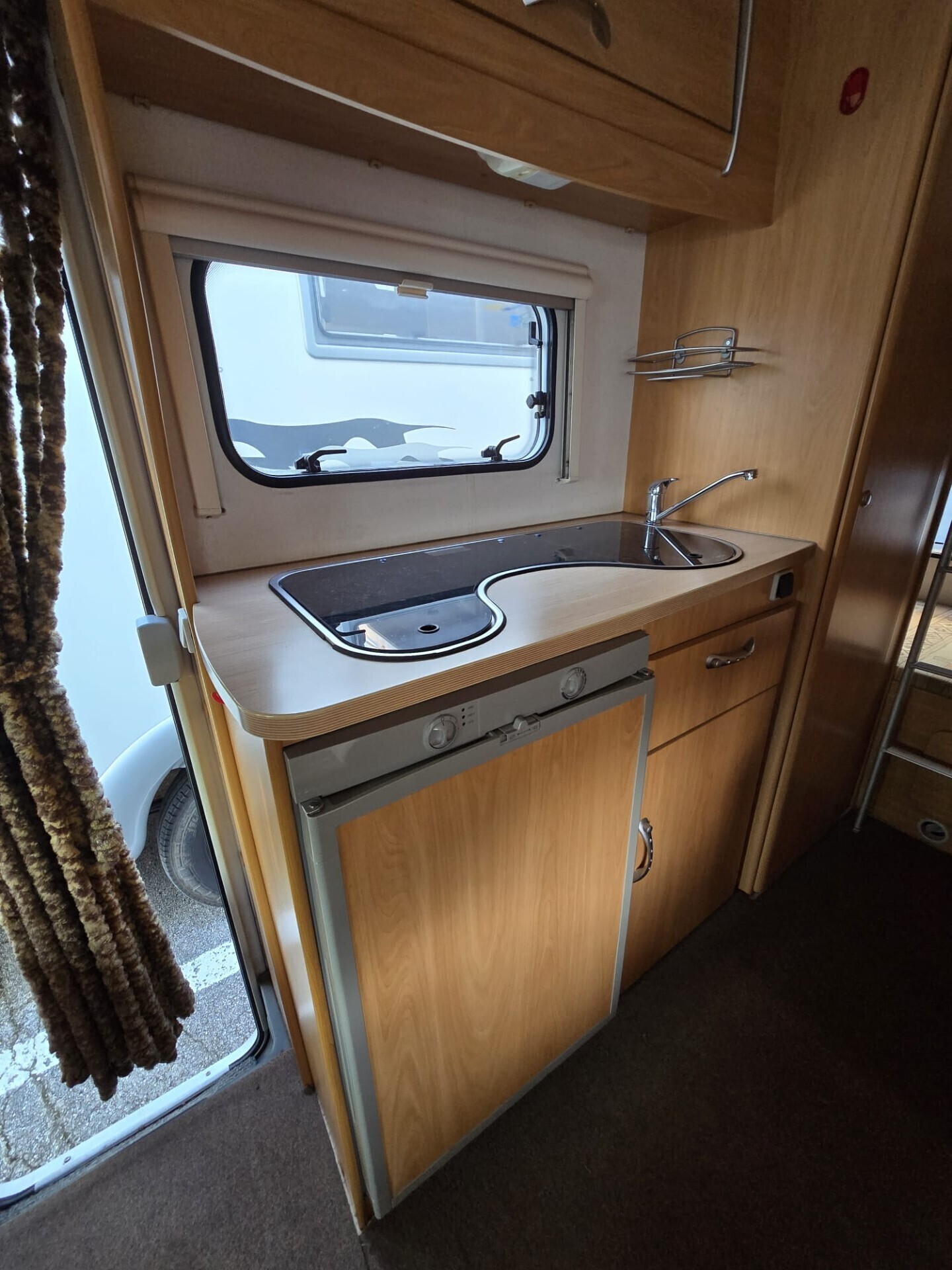 Chausson Flash 3 - MANSARDATO con LETTI TRASVERSAL