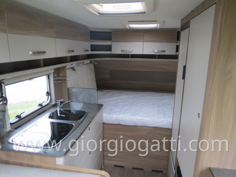 CARAVAN BURSTNER PREMIO 395 TS 1300 KG CON MOOVER 