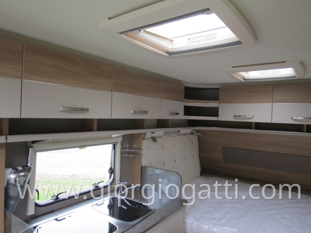 CARAVAN BURSTNER PREMIO 395 TS 1300 KG CON MOOVER 