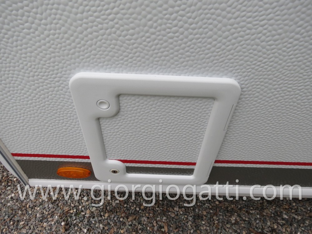 CARAVAN BURSTNER PREMIO 395 TS 1300 KG CON MOOVER 