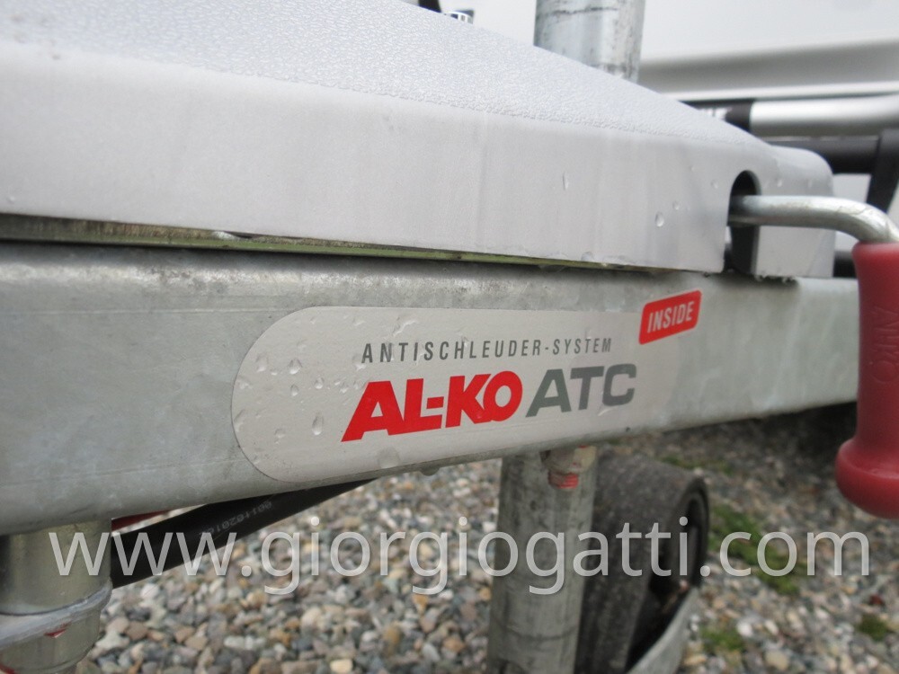 CARAVAN BURSTNER PREMIO 395 TS 1300 KG CON MOOVER 