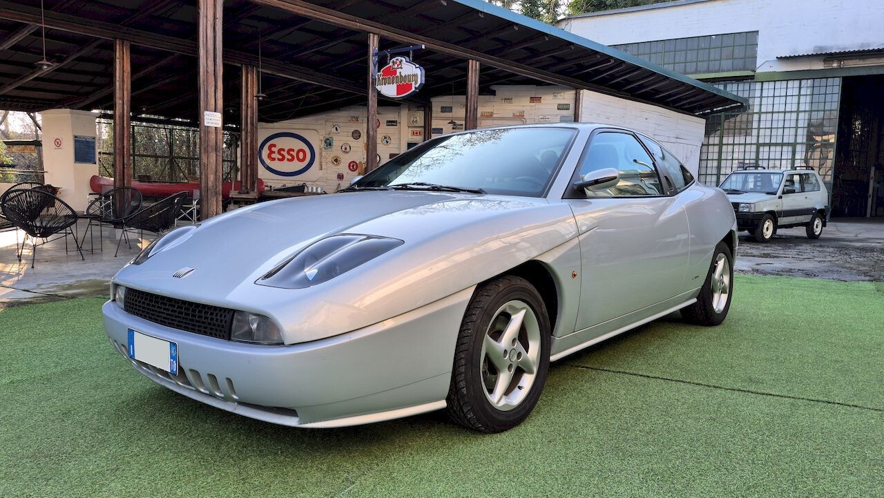 Fiat Coupe 1999 d Italie