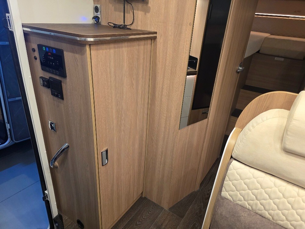 CAMPER LAIKA KOSMO 209