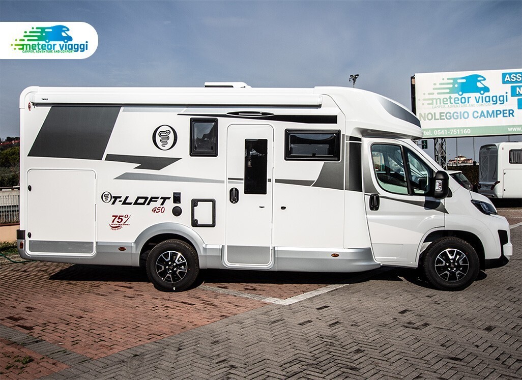 Camper Semintegrale 4 posti Elnagh T-Loft 450