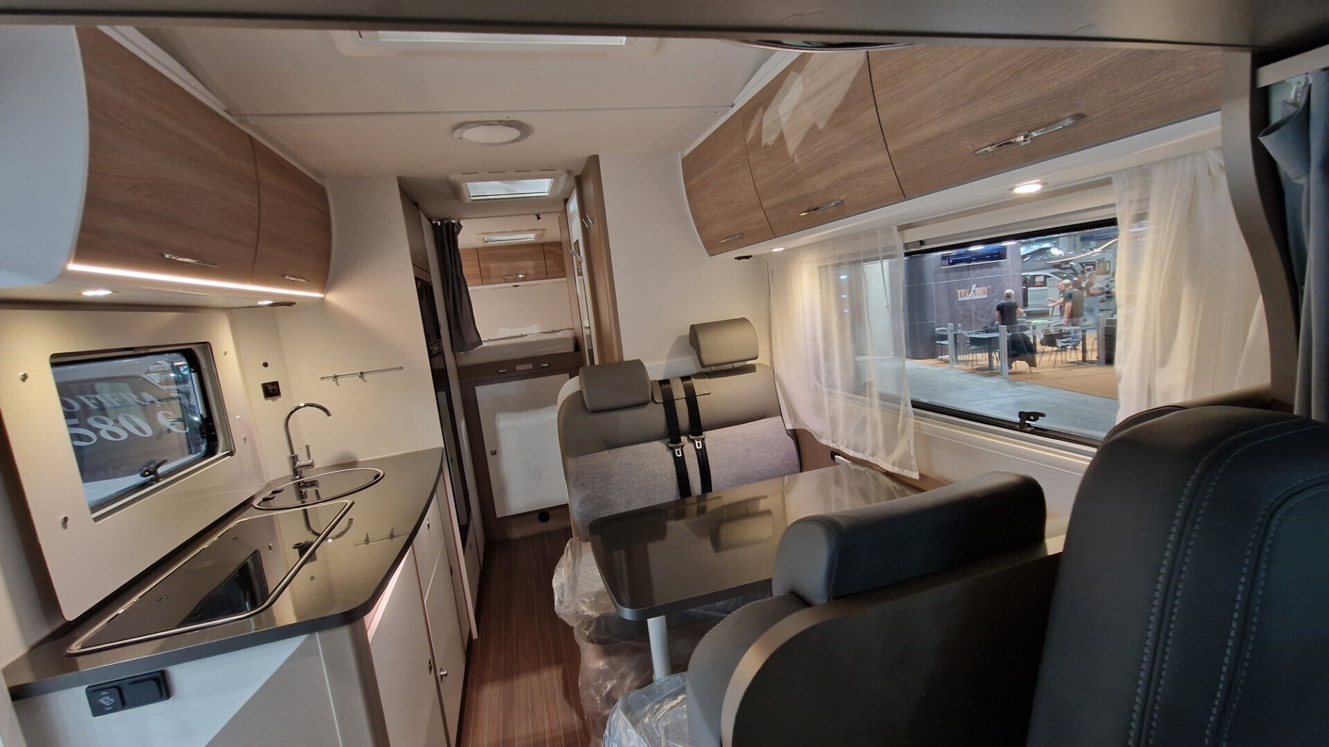 Camper Mansardato Blucamp Ocean 650 6 posti