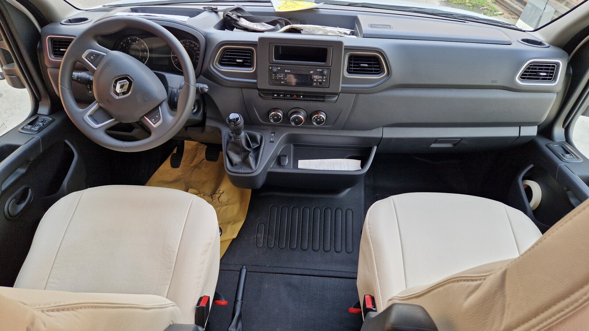 Camper Semintegrale Mclouis Yearling 83 2024