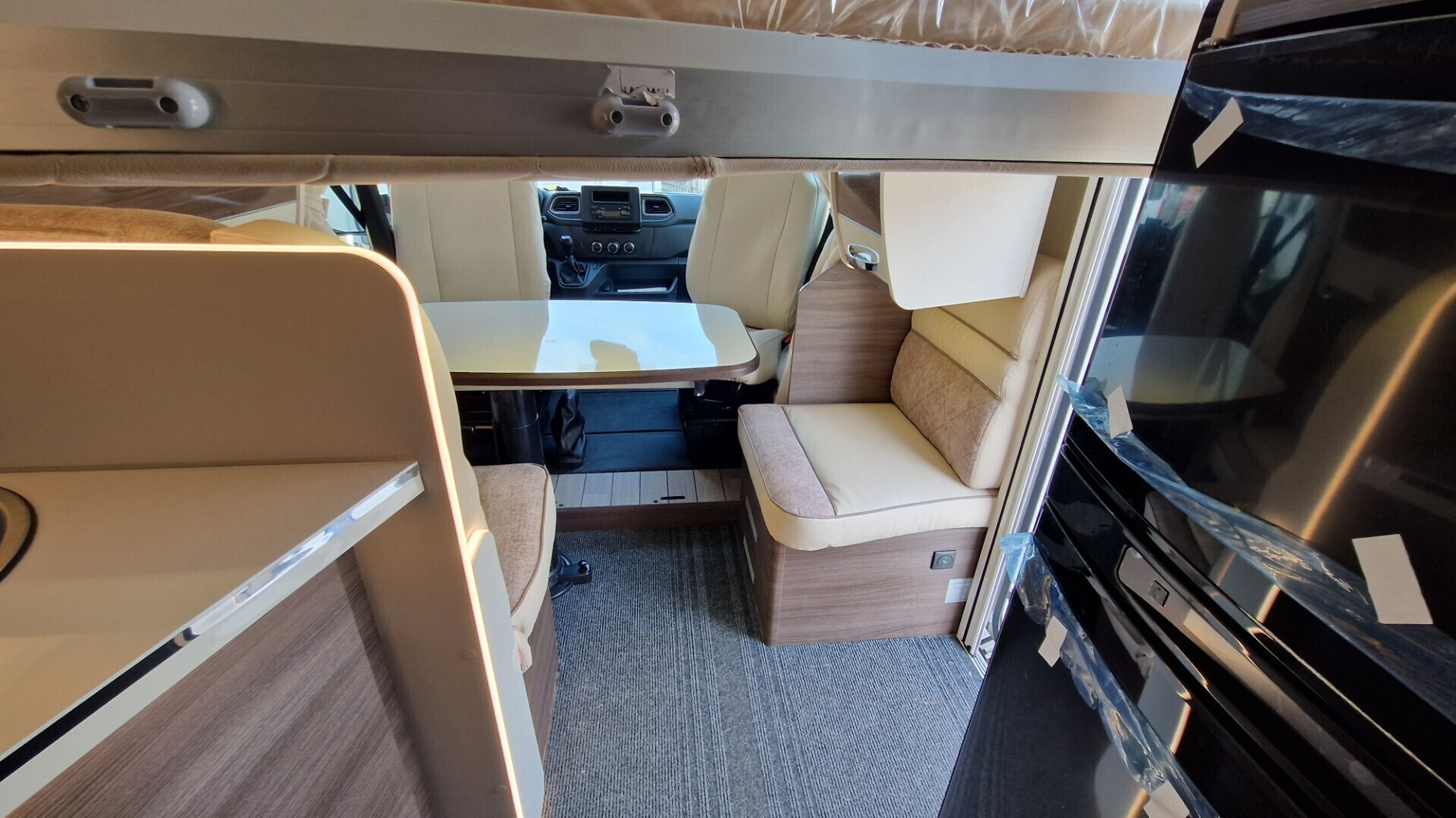 Camper Semintegrale Mclouis Yearling 83 2024