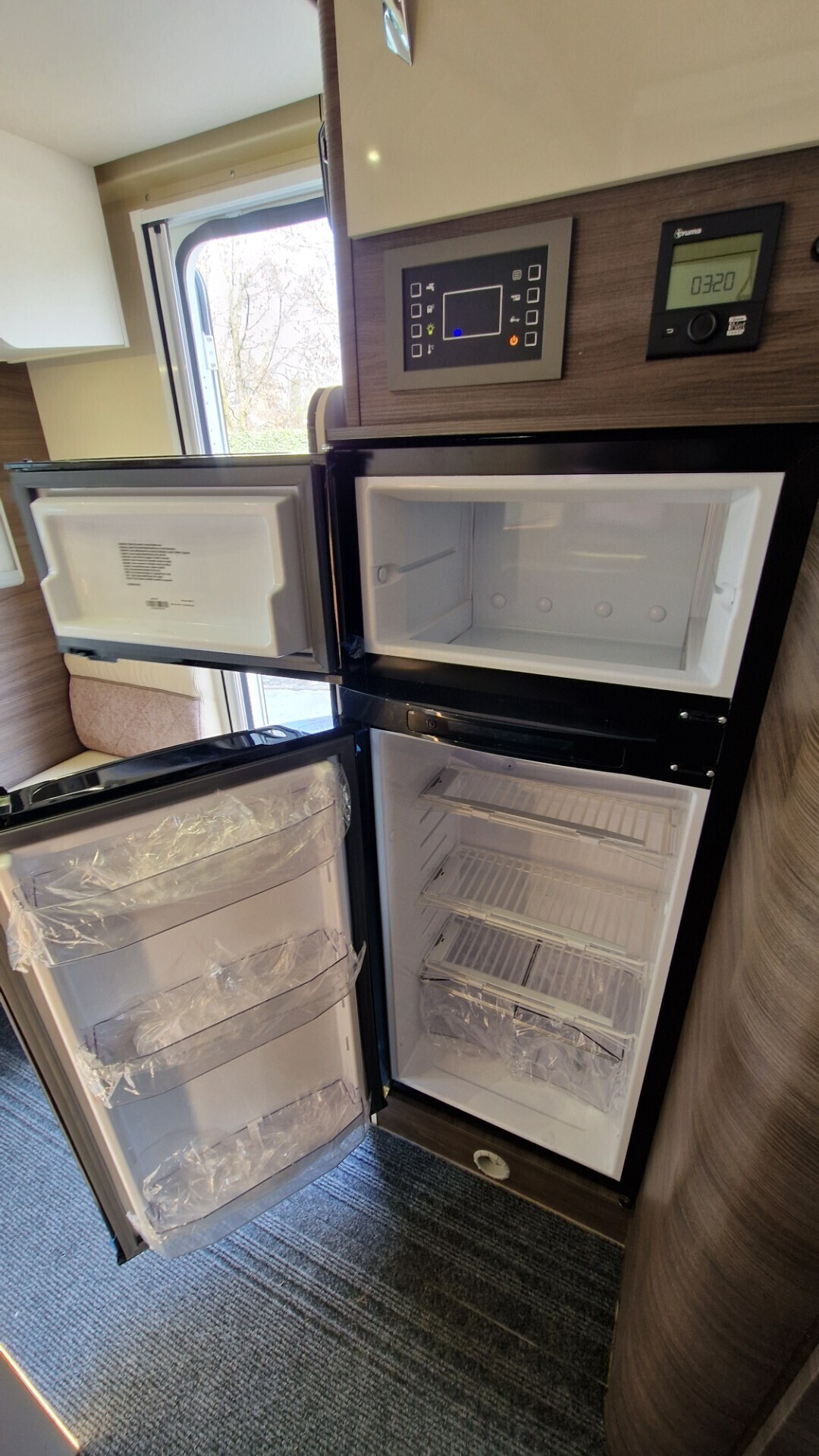 Camper Semintegrale Mclouis Yearling 83 2024