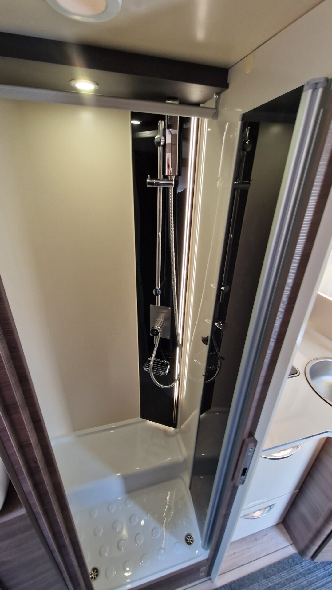 Camper Semintegrale Mclouis Yearling 83 2024