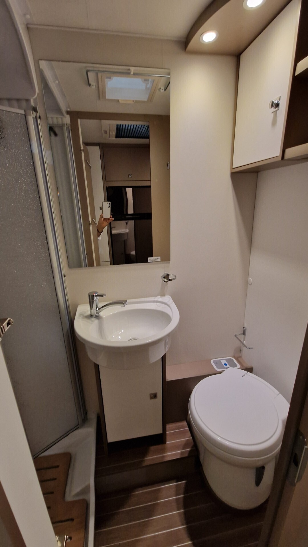 Camper Mansardato Blucamp Ocean 650 6 posti