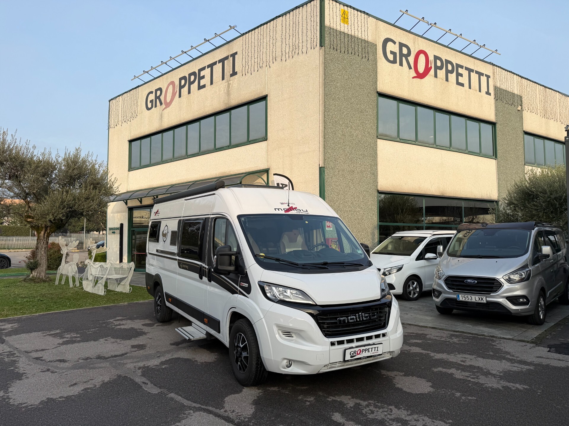 Malibu 640 Le Charming GT Van