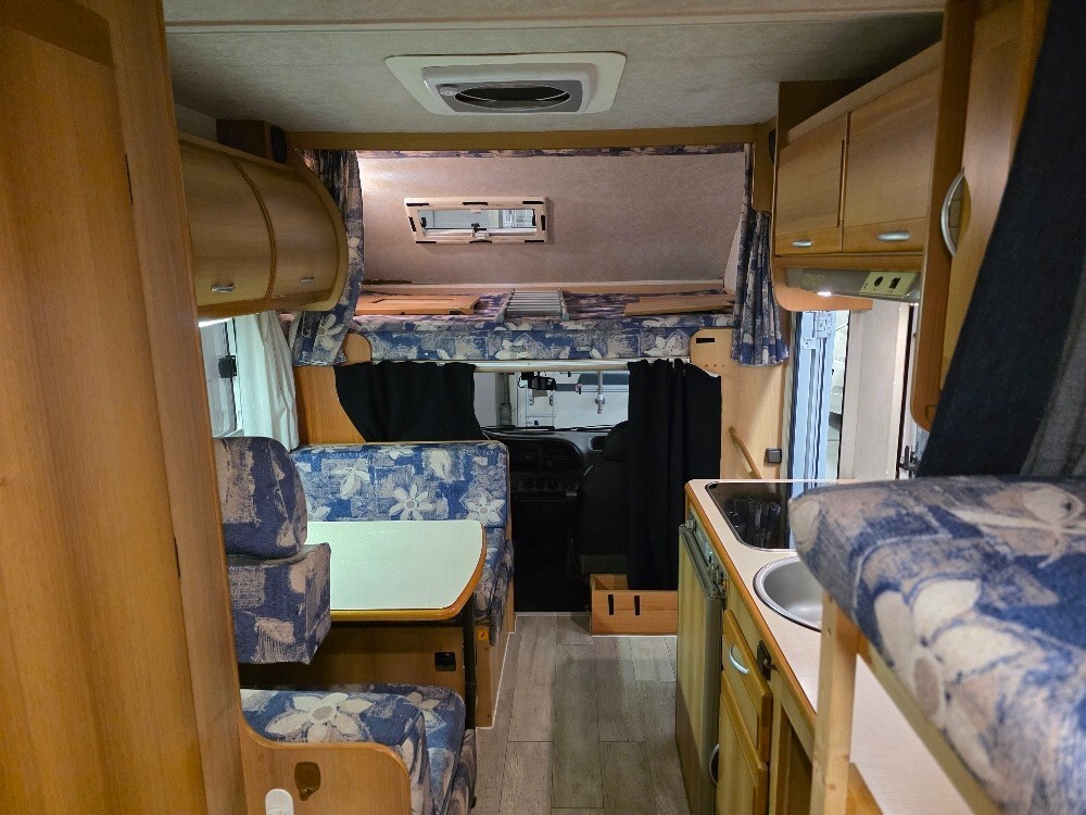 CAMPER RIMOR SUPER BRIG 650