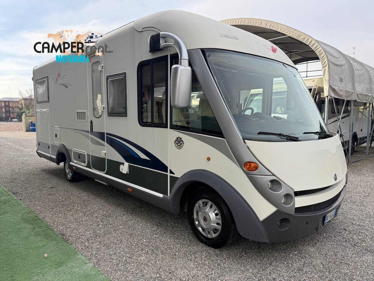 Carthago CHIC E-LINE I 47 - MOTORHOME GARAGE