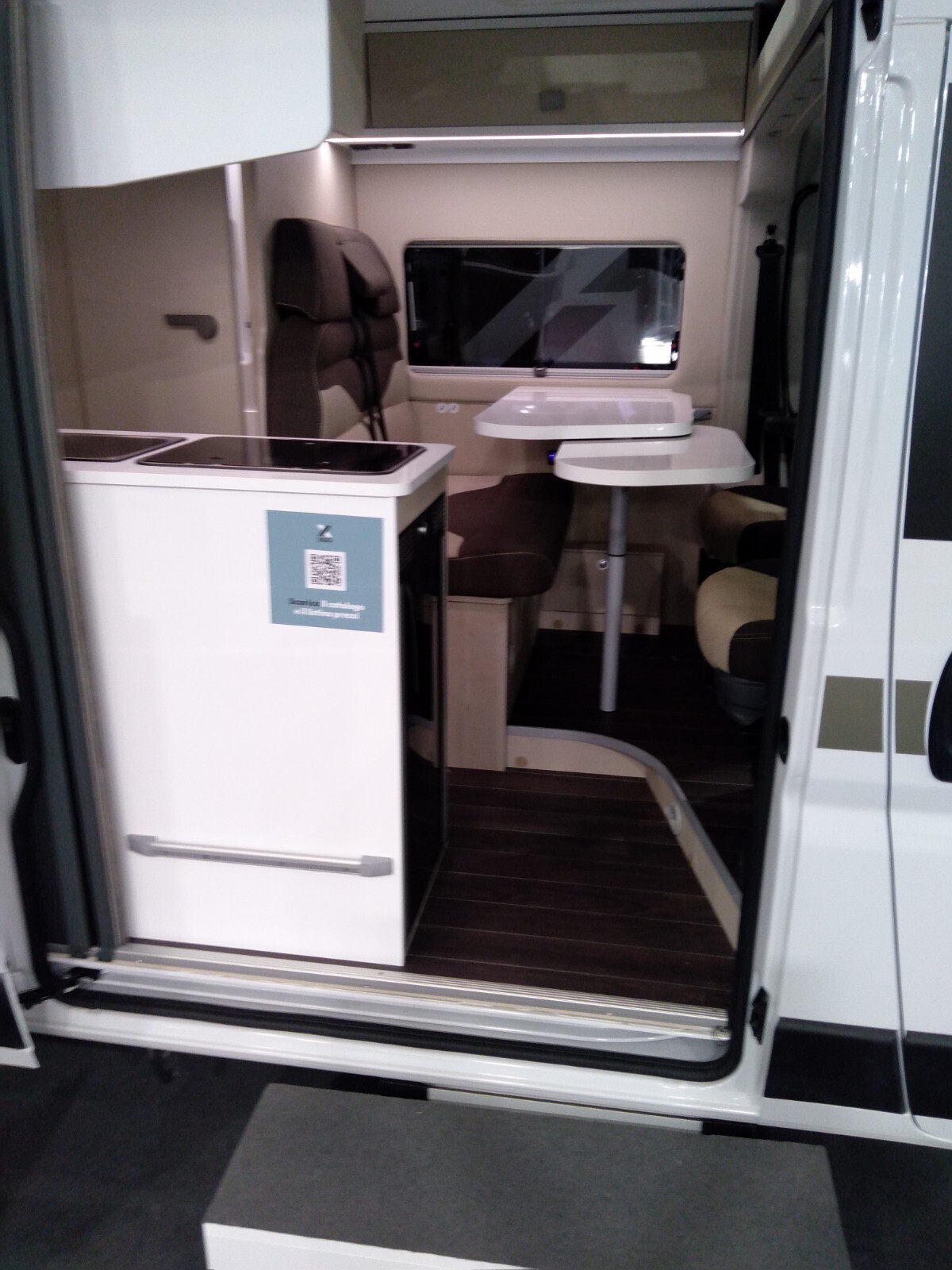 Xgo VAN 105