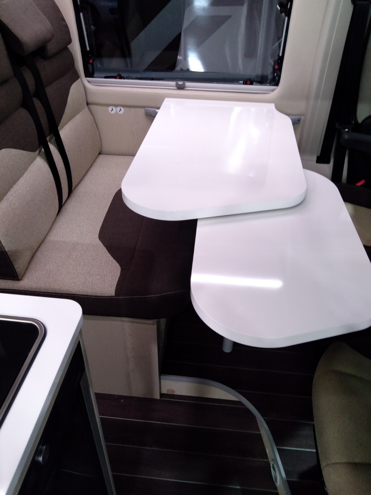 Xgo VAN 105
