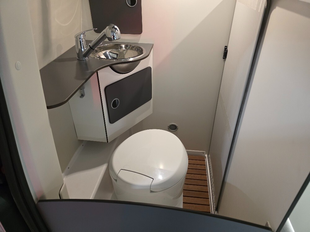 CAMPER VAN FONT VENDOME X-CAPE FXL