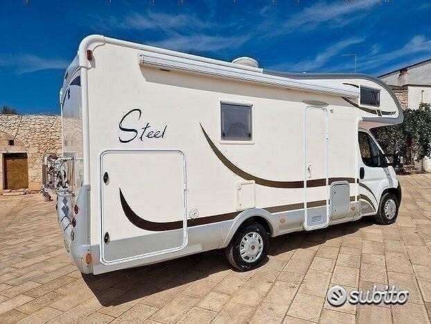 MC LOUIS STEEL 545g Garage anno 2012