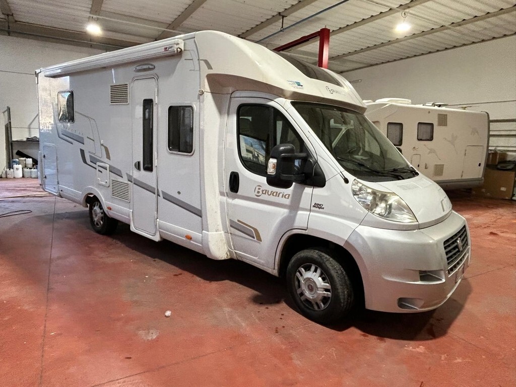 Bavaria-camp ARCTIC T 74 LC