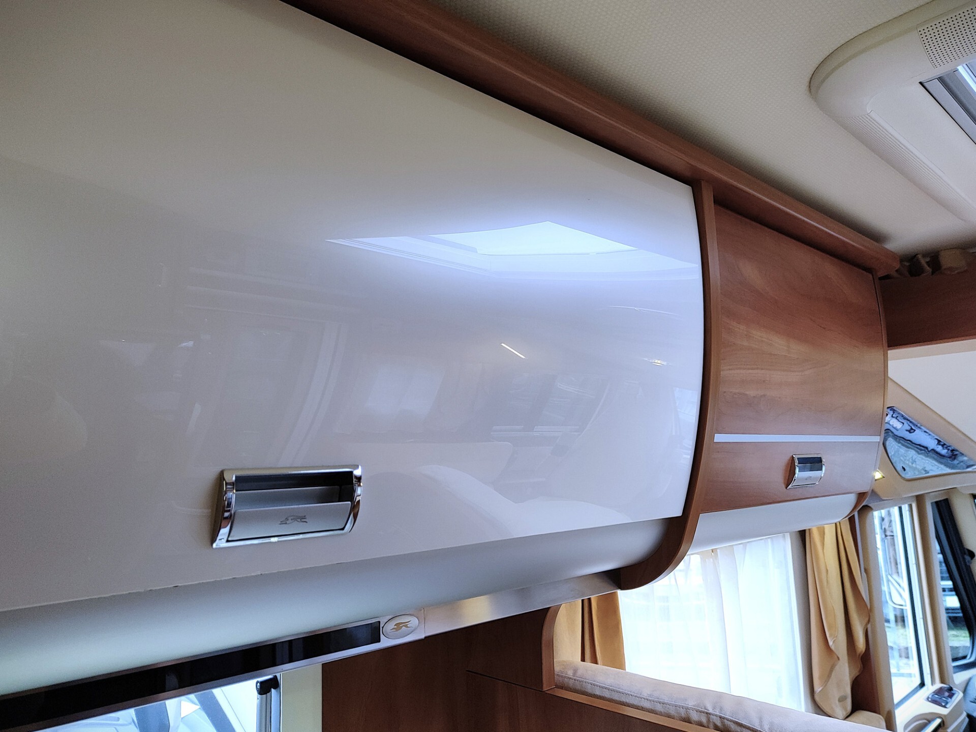 Laika Kreos 7009 - Motorhome con letti gemelli