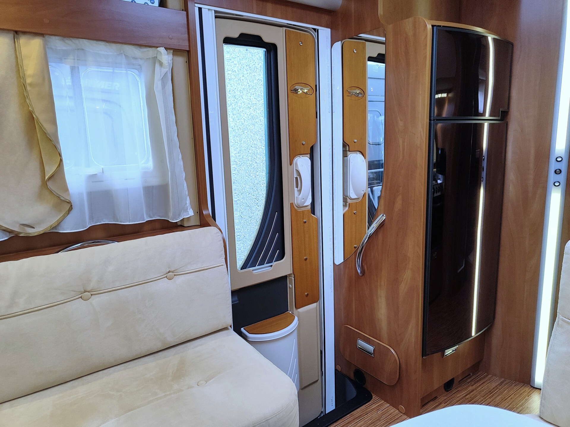 Laika Kreos 7009 - Motorhome con letti gemelli