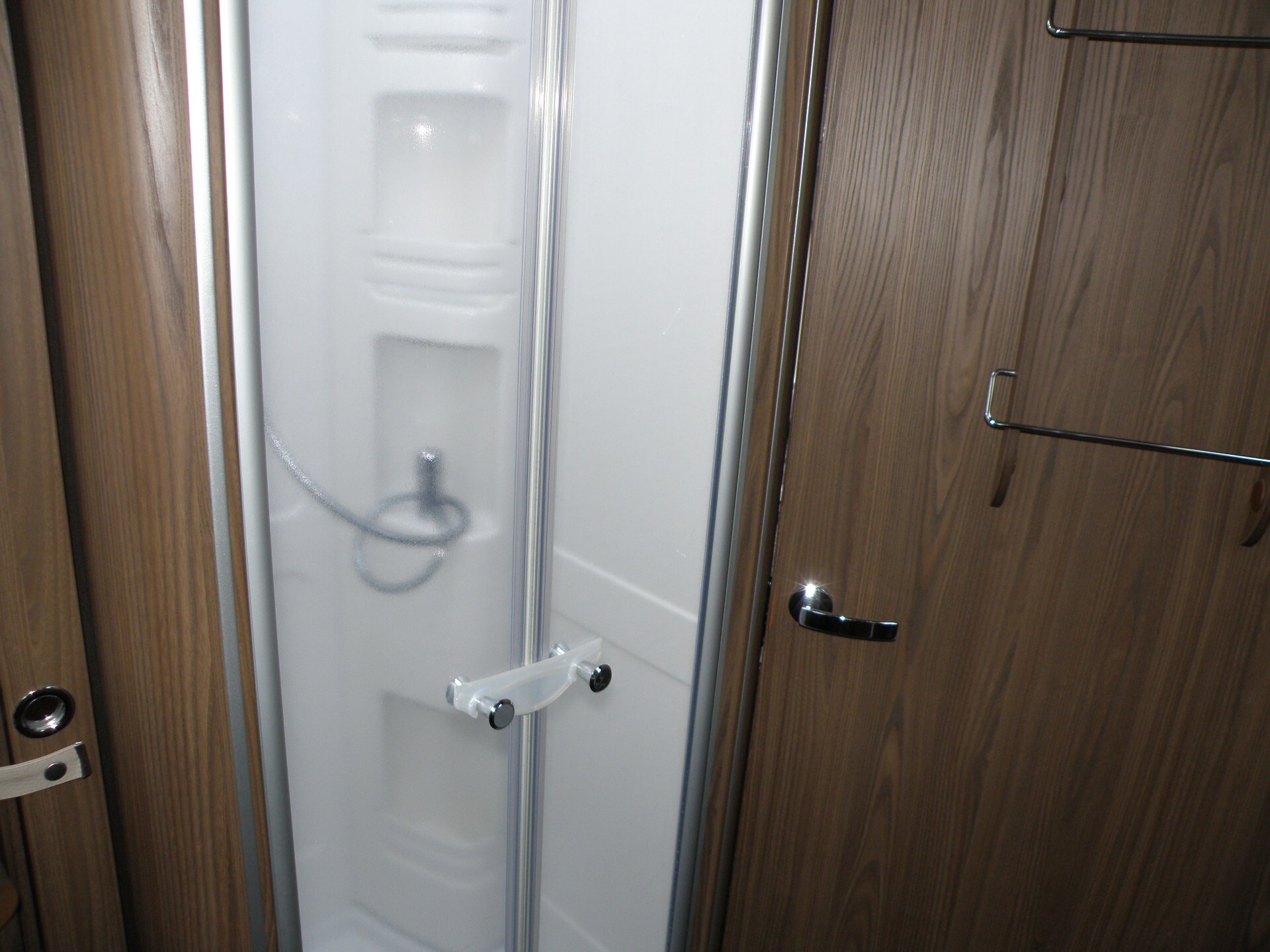 HYMER B 704 LETTO MATRIMONIALE IN CODA