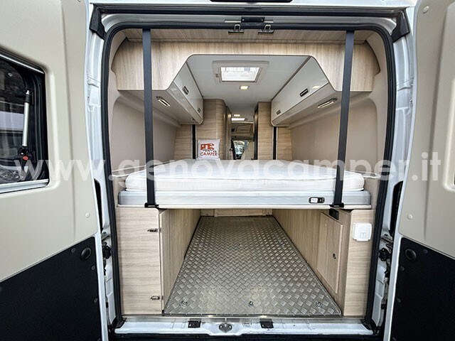 CI Kyros DUO XL Van 640 letto posteriore basculant