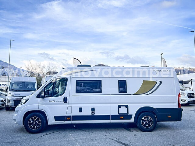 CI Kyros DUO XL Van 640 letto posteriore basculant
