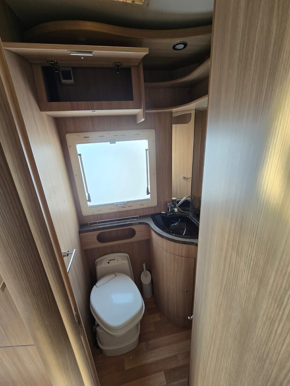 CAMPER MANSARDATO ELNAGH DUKE 54 CON LETTO MATRIMO