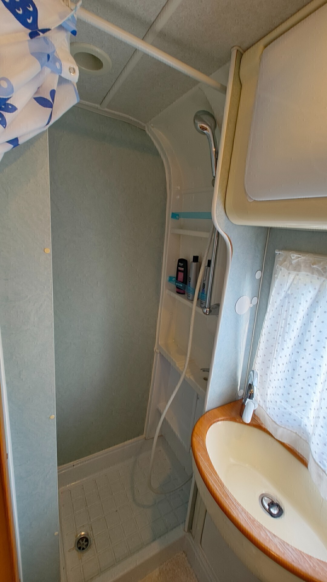 Elnagh DORAL MANSARDATO CON DOPPIA DINETTE CAMPER