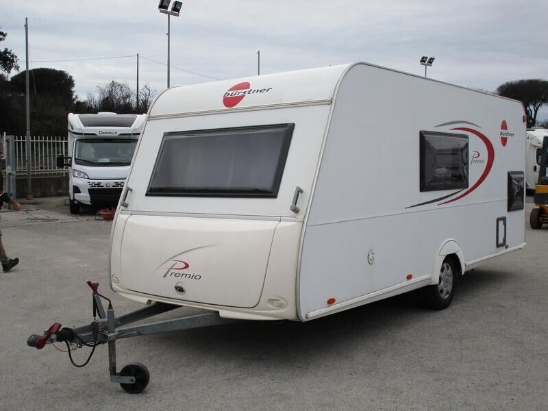 Burstner Premio 495 TK 2013, 6 posti letto moover
